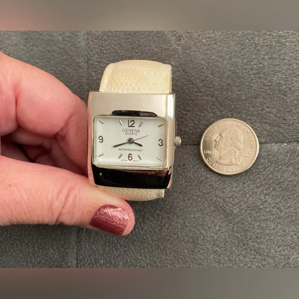 Geneva Quartz watch